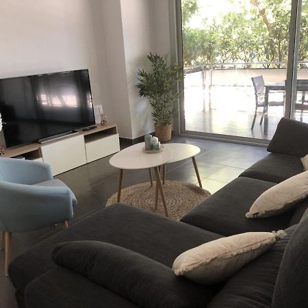 סנט אדריה דה בסוס Standing Apartment Barcelona Forum מראה חיצוני תמונה