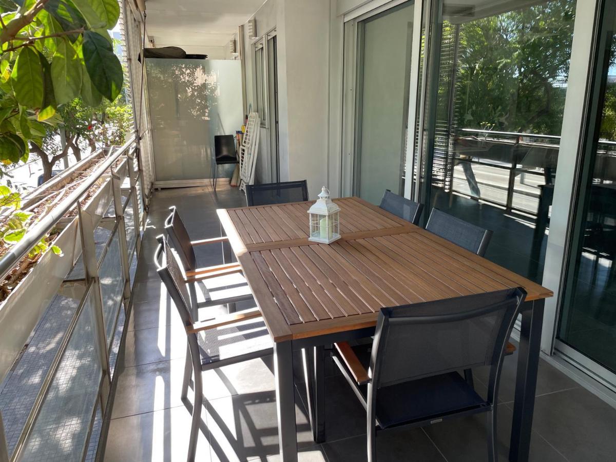 סנט אדריה דה בסוס Standing Apartment Barcelona Forum מראה חיצוני תמונה