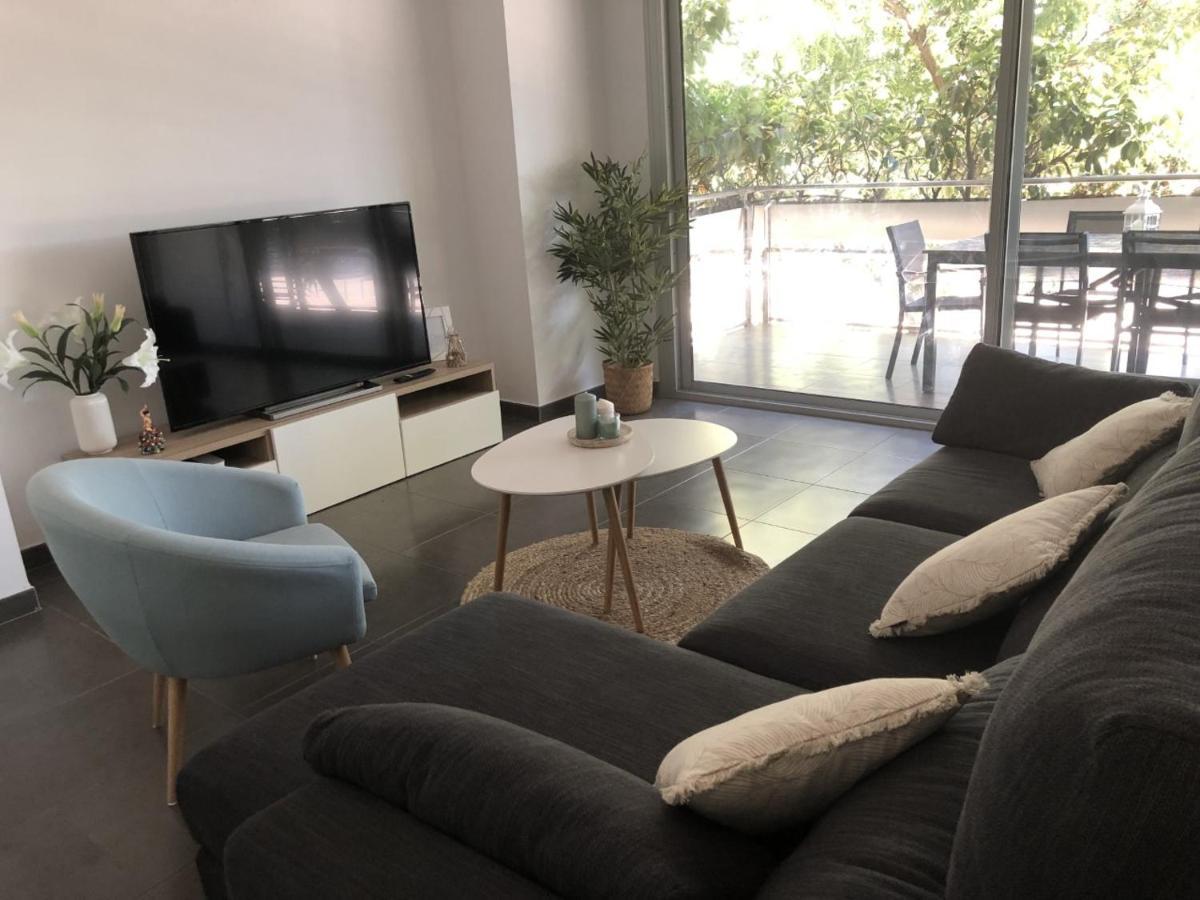 סנט אדריה דה בסוס Standing Apartment Barcelona Forum מראה חיצוני תמונה