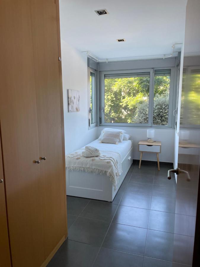 סנט אדריה דה בסוס Standing Apartment Barcelona Forum מראה חיצוני תמונה