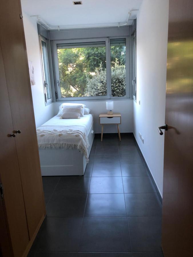 סנט אדריה דה בסוס Standing Apartment Barcelona Forum מראה חיצוני תמונה