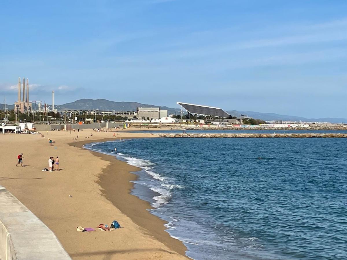 סנט אדריה דה בסוס Standing Apartment Barcelona Forum מראה חיצוני תמונה